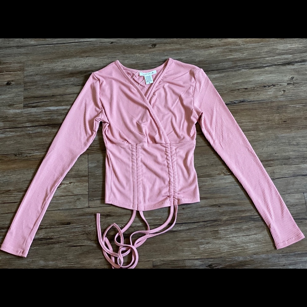 Cute Ruche Long Sleeve Top 😍 - Picture 8 of 8